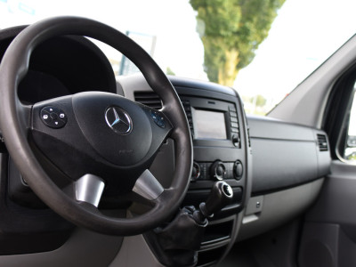 Mercedes-Benz Sprinter 316 2.2 L2H2 Black Edition Euro 6, 3500kg Trekhaak, 2 x Schuifdeur, Camera, Cruise, 164pk, Multimedia, Uniek! foto 12