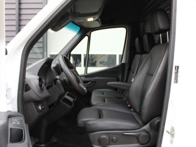 Mercedes-Benz Sprinter 316 311 164Pk 2.2 CDI L3H2 | 360 Camera | 1 eigenaar foto 8
