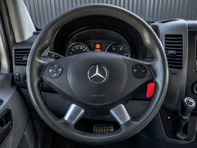 Mercedes-Benz Sprinter 316 CDI 160PK L2H2 | Automaat | 3.5T Trekgewicht | 3-Zits | Camera | Cruise | Stoelverw. | Navi foto 14