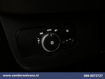 Mercedes-Benz Sprinter 316 CDI 163pk 2800kg Trekhaak L2H2 Euro6 Airco |  Camera | Apple Carplay | Cruisecontrol MBUX, Android auto, Parkeersensoren foto 15