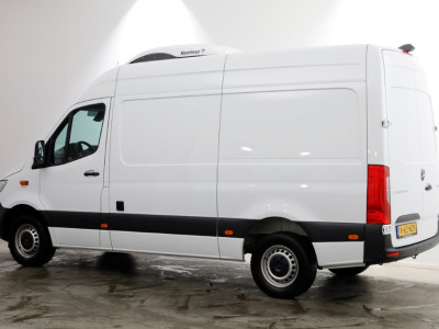 Mercedes-Benz Sprinter 316 CDI 163pk RWD L2H2 Kerstner Koelwagen 12V + 230V Nachtstekker 05-2020 foto 9
