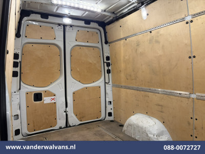 Mercedes-Benz Sprinter 316 CDI 164pk L2H2 Euro6 Airco | Camera | Navigatie | Trekhaak | Cruisecontrol Bijrijdersbank foto 13