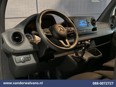 Mercedes-Benz Sprinter 316 CDI 164pk L2H2 Euro6 Airco | Camera | Navigatie | Trekhaak | Cruisecontrol Bijrijdersbank foto 15