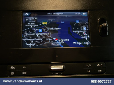 Mercedes-Benz Sprinter 316 CDI 164pk L2H2 Euro6 Airco | Camera | Navigatie | Trekhaak | Cruisecontrol Bijrijdersbank foto 3