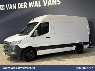 Mercedes-Benz Sprinter 316 CDI 164pk L2H2 Euro6 Airco | Camera | Navigatie | Trekhaak | Cruisecontrol Bijrijdersbank foto 8