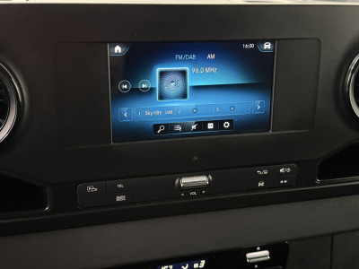 Mercedes-Benz Sprinter 316CDI 7G-Tronic Automaat Dubbele Cabine | Multimedia | Camera | Airco | Cruise | Trekhaak 19