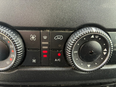 Mercedes-Benz Sprinter 316 CDI BE BAKWAGEN LAADKLEP 4490kg laadvermogen 7