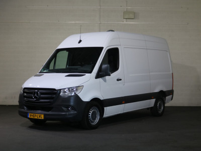 Mercedes-Benz Sprinter 316 CDI L2 H2 Airco Navigatie Camera 3.5t Trekhaak foto 4