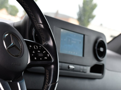 Mercedes-Benz Sprinter 316 RWD 2.2 CDI L2H2 Black Edition Adaptieve Cruise, 360 Camera, Carplay, LED, Stoelverwarming, Trekhaak, Sensoren, Automaat, Uniek! foto 15