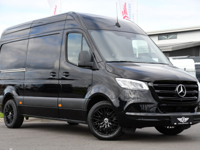 Mercedes-Benz Sprinter 316 RWD 2.2 CDI L2H2 Black Edition Adaptieve Cruise, 360 Camera, Carplay, LED, Stoelverwarming, Trekhaak, Sensoren, Automaat, Uniek! foto 5