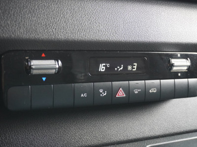 Mercedes-Benz Sprinter 317 1.9 CDI 3500KG L2H2 - Airco - Navi - Cruise - €23.900,- Excl. foto 12