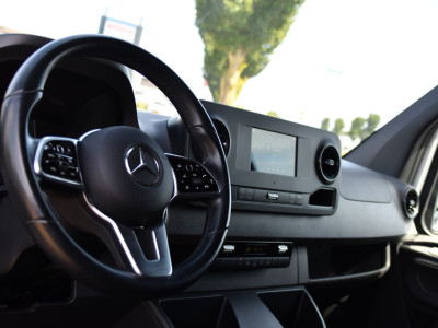 Mercedes-Benz Sprinter 317 1.9 CDI L2H1 AMG Edition Camera, Cruise, Carplay, Stoelverwarming, Clima, Geveerde Stoel, Automaat, Multimedia, Uniek! foto 12