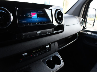 Mercedes-Benz Sprinter 317 1.9 CDI L2H2 Black Edition RWD Cruise, Camera,10.5 Multimedia, Carplay, LED, Standkachel, Multimedia, 170pk, Automaat, UNIEK! foto 14