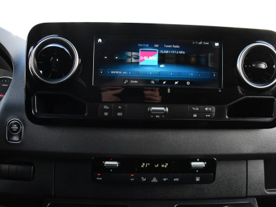 Mercedes-Benz Sprinter 317 1.9 CDI L2H2 Black Edition RWD Cruise, Camera,10.5 Multimedia, Carplay, LED, Standkachel, Multimedia, 170pk, Automaat, UNIEK! foto 15