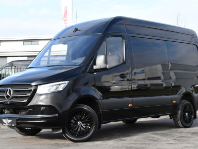 Mercedes-Benz Sprinter 317 1.9 CDI L2H2 Black Edition RWD Cruise, Camera,10.5 Multimedia, Carplay, LED, Standkachel, Multimedia, 170pk, Automaat, UNIEK! foto 3