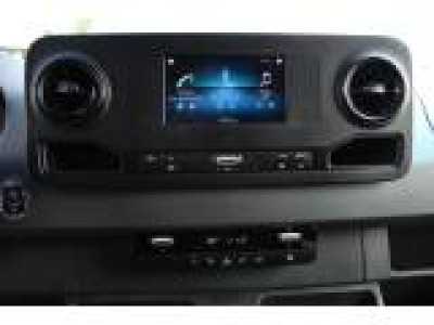 Mercedes-Benz Sprinter 317 1.9 CDI L2H2 PB Edition Camera, Cruise, Carplay, Multimedia, Automaat, Geveerde stoel, 190pk, Trekhaak, Uniek! foto 18