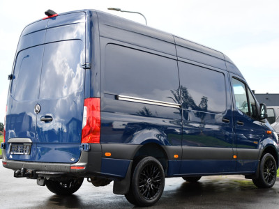 Mercedes-Benz Sprinter 317 1.9 CDI L2H2 RWD AMG Edition Adaptieve Cruise, 360 Camera, Carplay, 2 x Schuifdeur, LED, Automaat, 170pk 3500kg Trekhaak, Uniek! foto 6