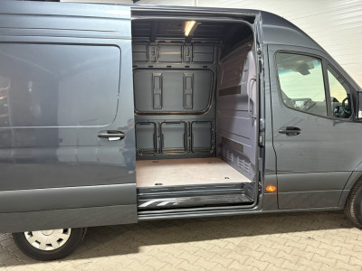 Mercedes-Benz Sprinter 317 1.9 CDI L2H2 RWD Automaat 3500kg trekgewicht VVB505 Prijs zoals getoond foto 12