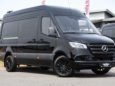 Mercedes-Benz Sprinter 317 1.9 CDI L2H2 RWD Black Edition Camera, Cruise, Carplay, LED, 170pk, Automaat, Stoelverwarming, Standkachel, Mbux, Leder, Uniek! 5