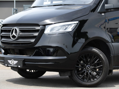 Mercedes-Benz Sprinter 317 1.9 CDI L2H2 RWD Black Edition Camera, Cruise, Carplay, LED, 170pk, Automaat, Stoelverwarming, Standkachel, Mbux, Leder, Uniek! 7