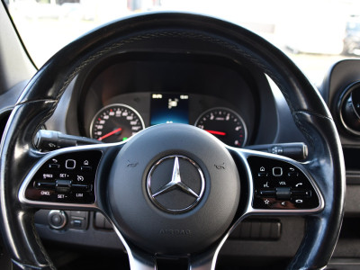 Mercedes-Benz Sprinter 317 1.9 CDI L2H2 RWD Black Edition Camera, Cruise, Carplay, LED, Automaat, Mbux, 170pk, Trekhaak, Uniek! foto 14