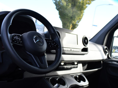 Mercedes-Benz Sprinter 317 1.9 CDI L2H2 RWD DC PB Edition Camera Cruise, Carplay, LED, 3500kg Trekhaak, Geveerde stoel, Standkachel, Automaat, 170pk, Uniek! foto 12