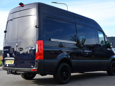 Mercedes-Benz Sprinter 317 1.9 CDI L2H2 RWD DC PB Edition Camera Cruise, Carplay, LED, 3500kg Trekhaak, Geveerde stoel, Standkachel, Automaat, 170pk, Uniek! foto 6