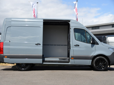 Mercedes-Benz Sprinter 317 1.9 CDI L2H2 RWD PB Edition Camera, Cruise, Carplay, 170pk, Standkachel, Stoelverwarming, Geveerde stoel, Sensoren, Uniek! 11