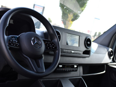 Mercedes-Benz Sprinter 317 1.9 CDI L2H2 RWD PB Edition Camera, Cruise, Carplay, 170pk, Standkachel, Stoelverwarming, Geveerde stoel, Sensoren, Uniek! 2