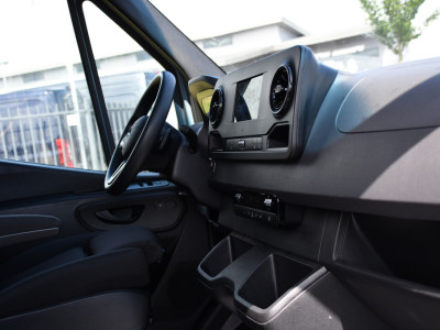 Mercedes-Benz Sprinter 317 1.9 CDI L2H2 RWD PB Edition Camera, Cruise, Carplay, 170pk, Standkachel, Stoelverwarming, Geveerde stoel, Sensoren, Uniek! 20