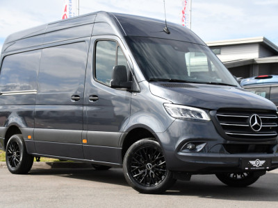 Mercedes-Benz Sprinter 317 1.9 CDI L2H2 RWD PB Edition Camera, Cruise, Carplay, 3500kg Trekhaak, LED, 170pk, 10,5 Mbux, Geveerde stoel, Multimedia, Uniek! foto 5