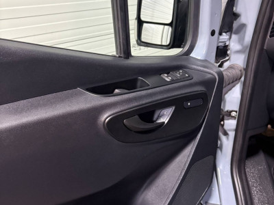 Mercedes-Benz Sprinter 317 1.9 CDI L2H2 RWD VVB512 Prijs zoals getoond foto 16