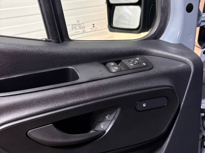 Mercedes-Benz Sprinter 317 1.9 CDI L2H2 RWD VVB513 Prijs zoals getoond foto 17