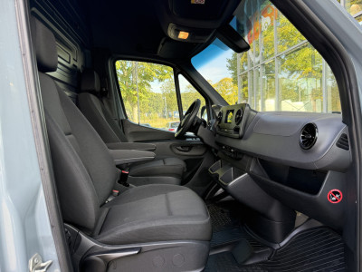 Mercedes-Benz Sprinter 317 1.9 CDI L2H2 RWD | ZB-Edition | Stoelverw. | Standkachel | Camera | Carplay | PDC foto 16