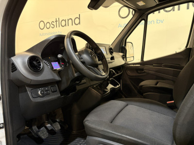 Mercedes-Benz Sprinter 317 1.9 CDI L2 RWD DC Open Laadbak met Huif en schuifzeilen / Airco / Cruise / Mbux / Trekhaak 11
