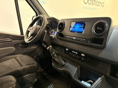 Mercedes-Benz Sprinter 317 1.9 CDI L2 RWD DC Open Laadbak met Huif en schuifzeilen / Airco / Cruise / Mbux / Trekhaak 3