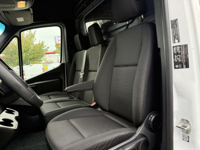 Mercedes-Benz Sprinter 317 1.9 CDI L3H2 RWD | Facelift | Stoelverw. | PDC | Camera | Navi | Carplay foto 10