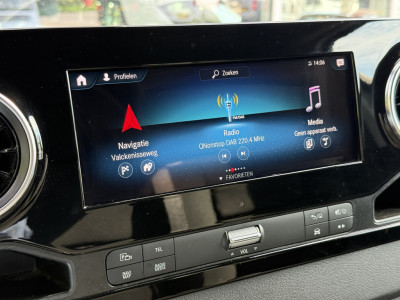 Mercedes-Benz Sprinter 317 1.9 CDI RWD Bakwagen met laadklep | MBUX 10 | Navi | Carplay | Camera | Stoelverw. | Cruisec. foto 20