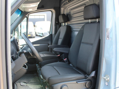 Mercedes-Benz Sprinter 317 170Pk 1.9 CDI L2H2 RWD Automaaat | Camera | Cruise control 2
