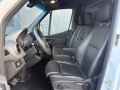 Mercedes-Benz Sprinter 317CDI 170PK AUTOMAAT RWD L2H2 Trekgewicht 3500KG foto 13
