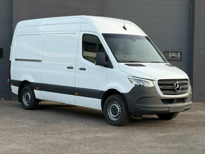 Mercedes-Benz Sprinter 317CDI 170PK AUTOMAAT RWD L2H2 Trekgewicht 3500KG foto 4