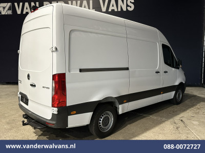 Mercedes-Benz Sprinter 317 CDI 170pk 3500kg Trekhaak L2H2 Euro6 Airco | Camera | Cruisecontrol Parkeersensoren, 270 Graden Achterdeuren, Bijrijdersbank, tachograaf foto 11