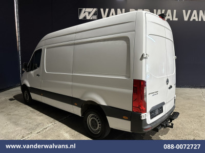 Mercedes-Benz Sprinter 317 CDI 170pk 3500kg Trekhaak L2H2 Euro6 Airco | Camera | Cruisecontrol Parkeersensoren, 270 Graden Achterdeuren, Bijrijdersbank, tachograaf foto 2