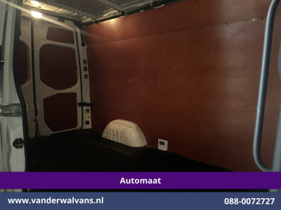 Mercedes-Benz Sprinter 317 CDI 170pk 9G-Tronic Automaat 3500kg Trekhaak L2H2 Euro6 Airco | Camera | Navigatie | Apple Carplay Android Auto, Cruisecontrol, Parkeersensoren foto 15