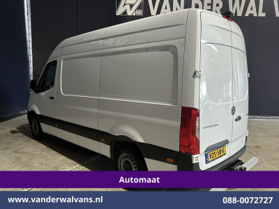 Mercedes-Benz Sprinter 317 CDI 170pk 9G-Tronic Automaat 3500kg Trekhaak L2H2 Euro6 Airco | Camera | Navigatie | Apple Carplay Android Auto, Cruisecontrol, Parkeersensoren, Bijrijdersbank foto 12