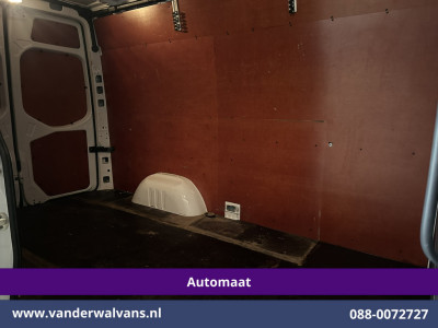 Mercedes-Benz Sprinter 317 CDI 170pk 9G-Tronic Automaat 3500kg Trekhaak L2H2 Euro6 Airco | Camera | Navigatie | Apple Carplay Android Auto, Cruisecontrol, Parkeersensoren, Bijrijdersbank 13