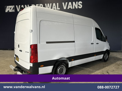 Mercedes-Benz Sprinter 317 CDI 170pk 9G-Tronic Automaat 3500kg Trekhaak L2H2 Euro6 Airco | Camera | Navigatie | Apple Carplay Android Auto, Cruisecontrol, Parkeersensoren, Bijrijdersbank foto 13
