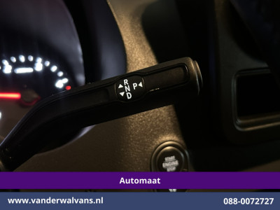 Mercedes-Benz Sprinter 317 CDI 170pk 9G-Tronic Automaat 3500kg Trekhaak L2H2 Euro6 Airco | Camera | Navigatie | Apple Carplay Android Auto, Cruisecontrol, Parkeersensoren, Bijrijdersbank foto 2