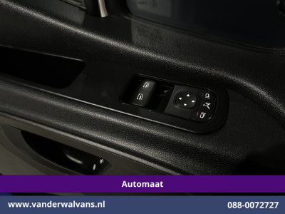 Mercedes-Benz Sprinter 317 CDI 170pk 9G-Tronic Automaat 3500kg Trekhaak L2H2 Euro6 Airco | Camera | Navigatie | Apple Carplay Android Auto, Cruisecontrol, Parkeersensoren, Bijrijdersbank foto 20