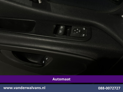 Mercedes-Benz Sprinter 317 CDI 170pk 9G-Tronic Automaat 3500kg Trekhaak L2H2 Euro6 Airco | Navigatie | Apple Carplay Android Auto, Bijrijdersbank foto 17